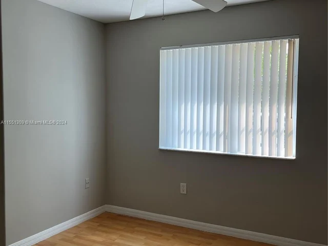 2243 NW 170th Ave # 2243, Pembroke Pines FL 33028