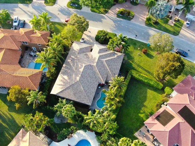 563 NW 120th Dr, Coral Springs FL 33071