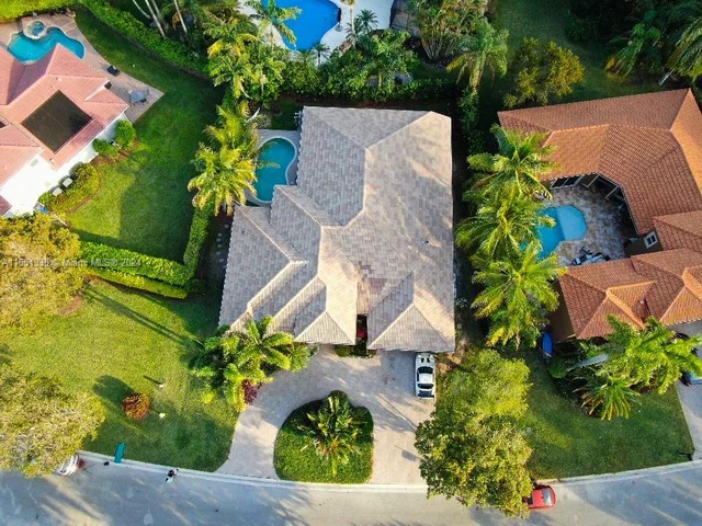 563 NW 120th Dr, Coral Springs FL 33071