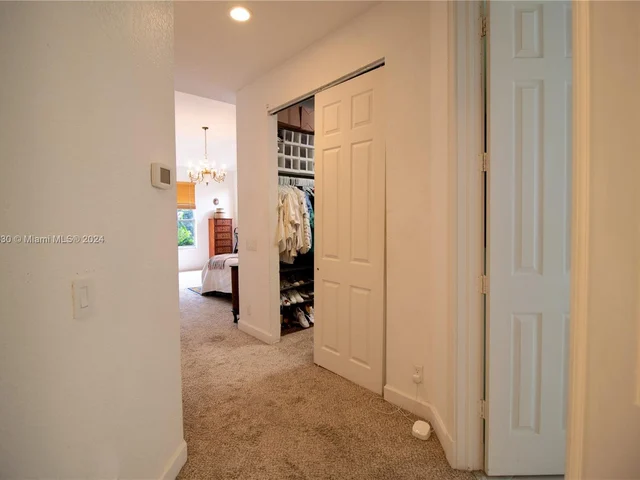 563 NW 120th Dr, Coral Springs FL 33071