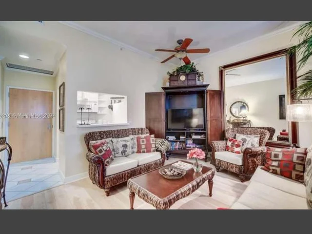 21205 NE 37 Ave # 310, Aventura FL 33180