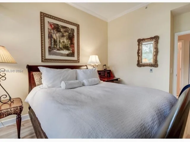 21205 NE 37 Ave # 310, Aventura FL 33180