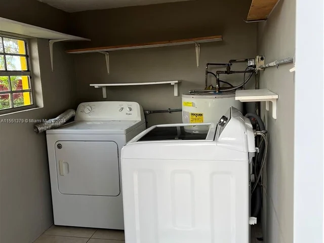 12135 SW 182nd Ter, Miami FL 33177