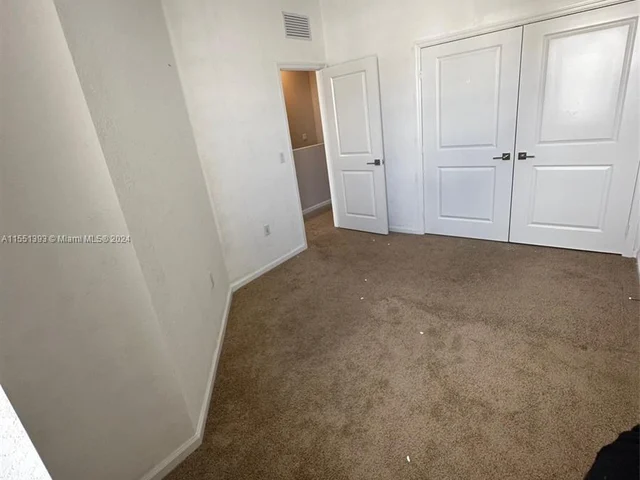 2810 NW 181st St, Miami Gardens FL 33056