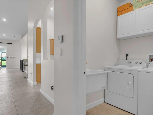 23089 Addison Lakes Cir, Boca Raton FL 33433