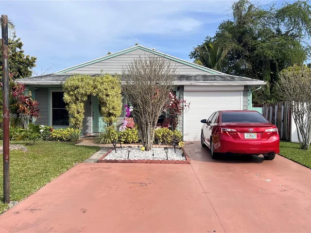 1741 SW 85th Ave, Miramar FL 33025