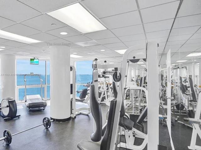 770 Claughton Island Dr # 14, Miami FL 33131