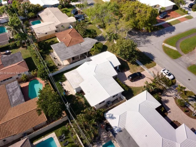 6340 NE 21st Rd, Fort Lauderdale FL 33308