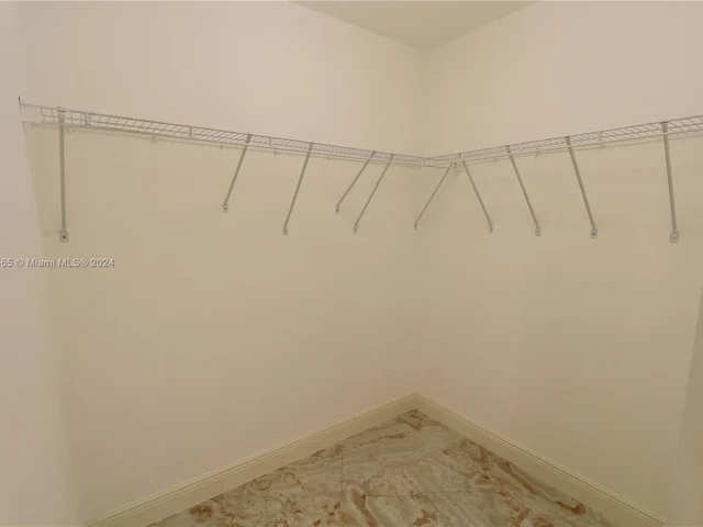 27953 SW 136th Pl, Homestead FL 33032