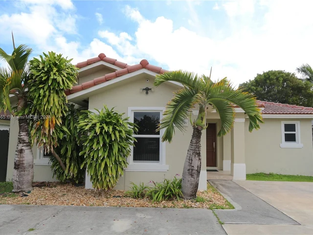 27953 SW 136th Pl, Homestead FL 33032