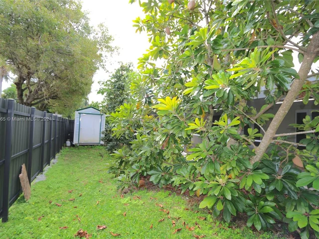 27953 SW 136th Pl, Homestead FL 33032