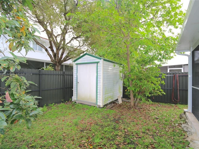 27953 SW 136th Pl, Homestead FL 33032