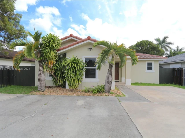 27953 SW 136th Pl, Homestead FL 33032