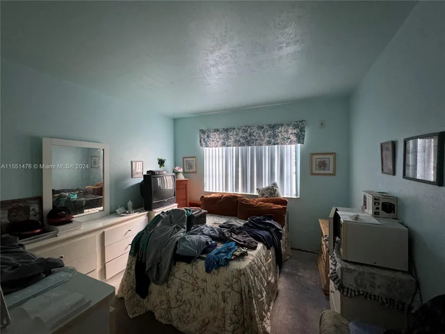 7825 Miller Dr # C110, Miami FL 33155