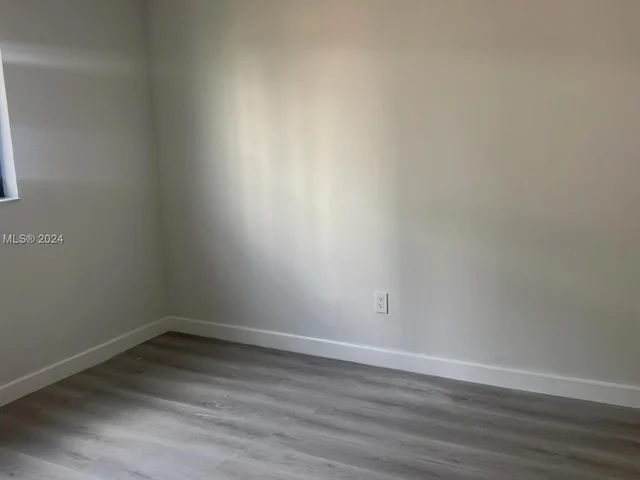 2168 NW 34th St # 2, Miami FL 33142