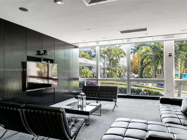 1200 West Ave # 426, Miami Beach FL 33139