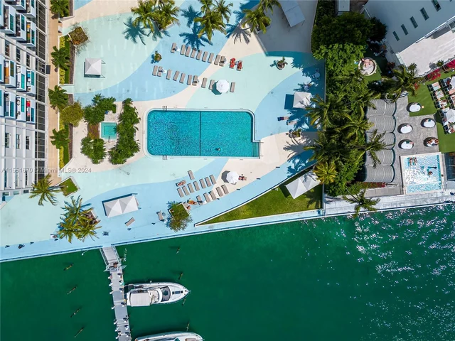 1200 West Ave # 426, Miami Beach FL 33139