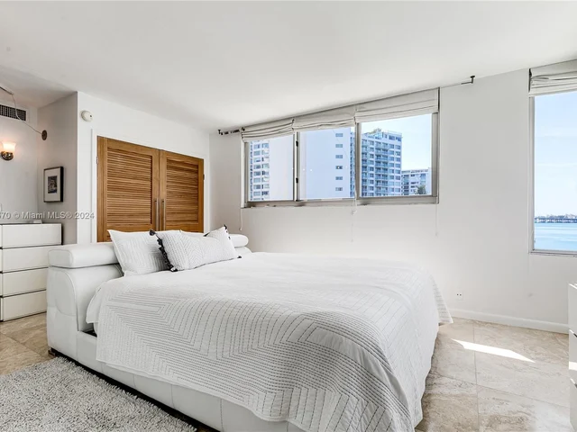 1200 West Ave # 426, Miami Beach FL 33139