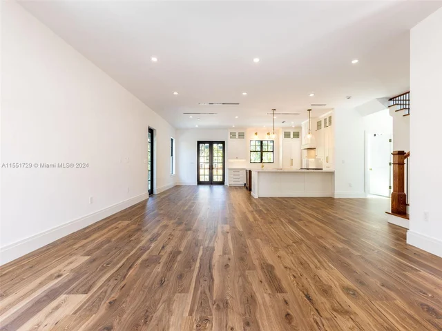 611 Sunset Rd, West Palm Beach FL 33401