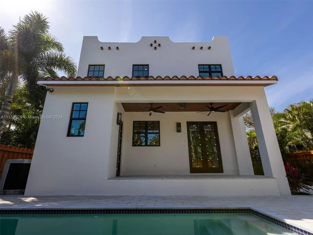 611 Sunset Rd, West Palm Beach FL 33401