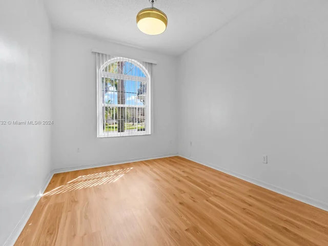 2580 SE 5th Ct, Homestead FL 33033