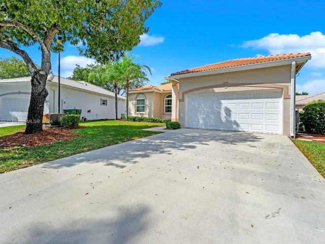 2580 SE 5th Ct, Homestead FL 33033