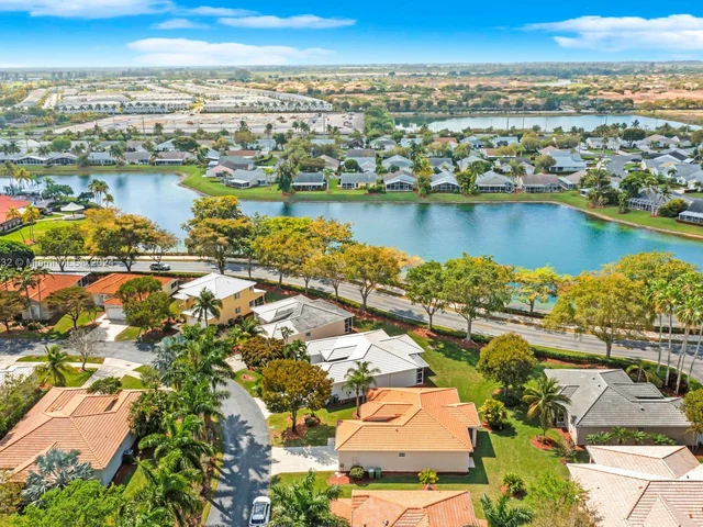 2580 SE 5th Ct, Homestead FL 33033