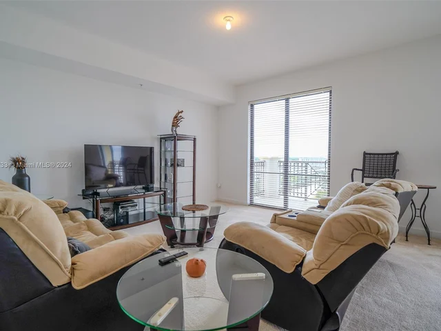 8395 SW 73rd Ave # 902, Miami FL 33143