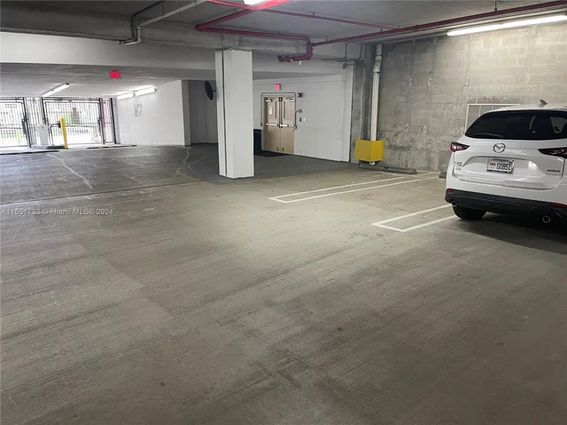 8395 SW 73rd Ave # 902, Miami FL 33143