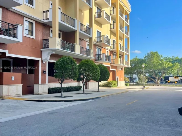 8395 SW 73rd Ave # 902, Miami FL 33143