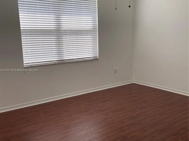 987 NE 42nd Ter, Homestead FL 33033