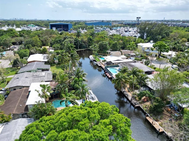 1513 SW 18th Ave, Fort Lauderdale FL 33312