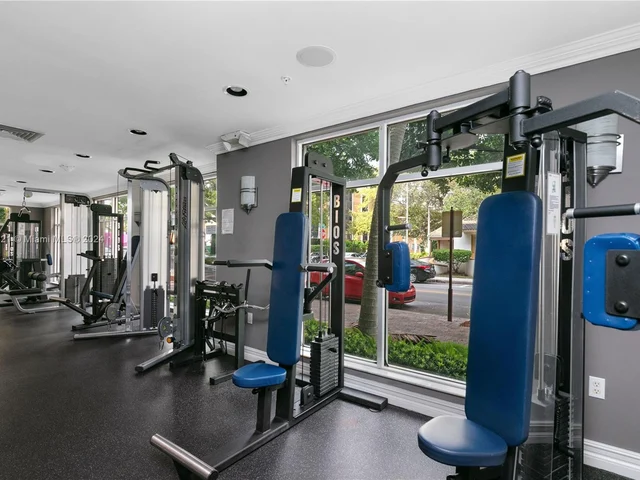 1919 Van Buren St # 402A, Hollywood FL 33020