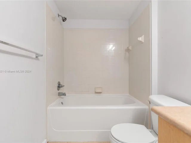 1919 Van Buren St # 402A, Hollywood FL 33020