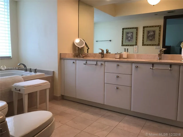 16500 Collins Ave # 1751, Sunny Isles Beach FL 33160