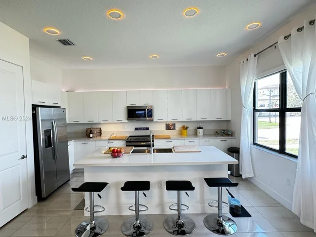 4194 SW 175th Ter, Miramar FL 33029