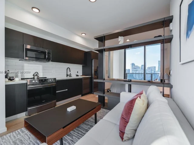 398 NE 5th St # 3116, Miami FL 33132