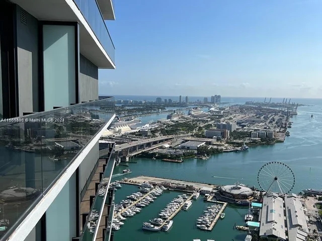 398 NE 5th St # 3116, Miami FL 33132