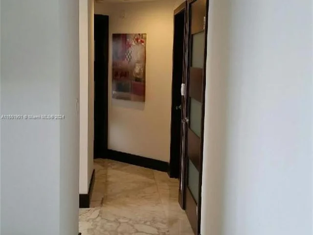 6365 Collins Ave # 3304, Miami Beach FL 33141