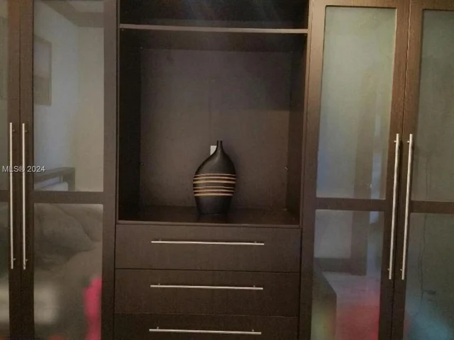 6365 Collins Ave # 3304, Miami Beach FL 33141