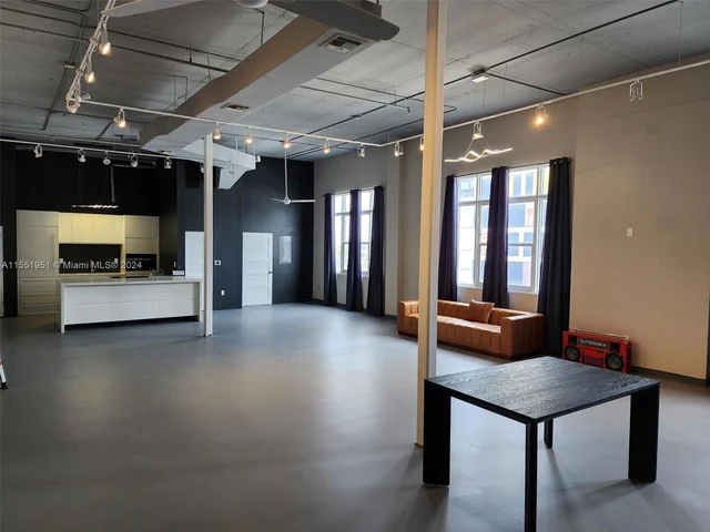 250 NW 23rd St # 412, Miami FL 33127