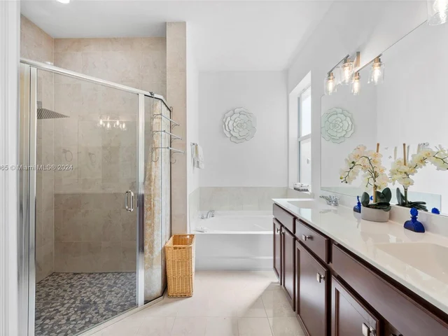 15139 SW 176th St, Miami FL 33187