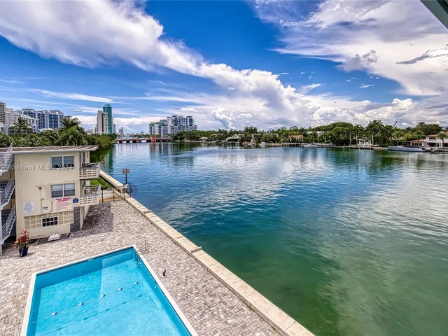 6484 Indian Creek Dr # 317, Miami Beach FL 33141