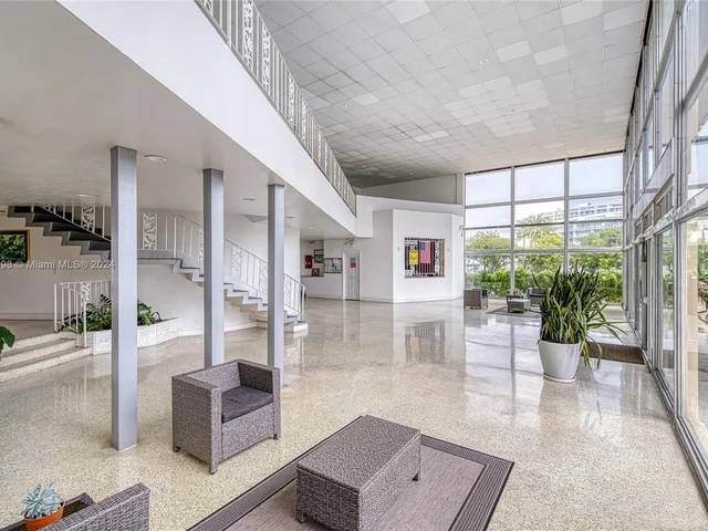 6484 Indian Creek Dr # 317, Miami Beach FL 33141