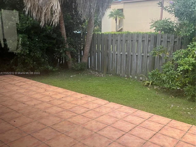 14351 SW 90th St # 0, Miami FL 33186