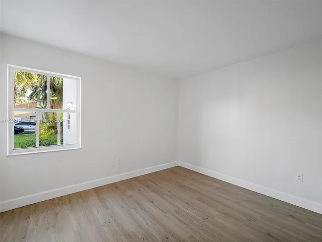 655 NW 123rd Ave, Miami FL 33182