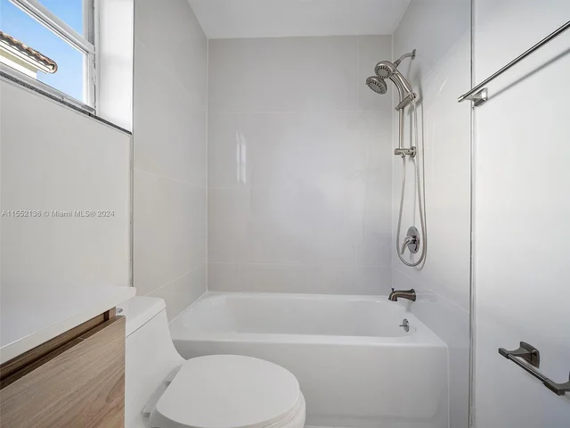 655 NW 123rd Ave, Miami FL 33182