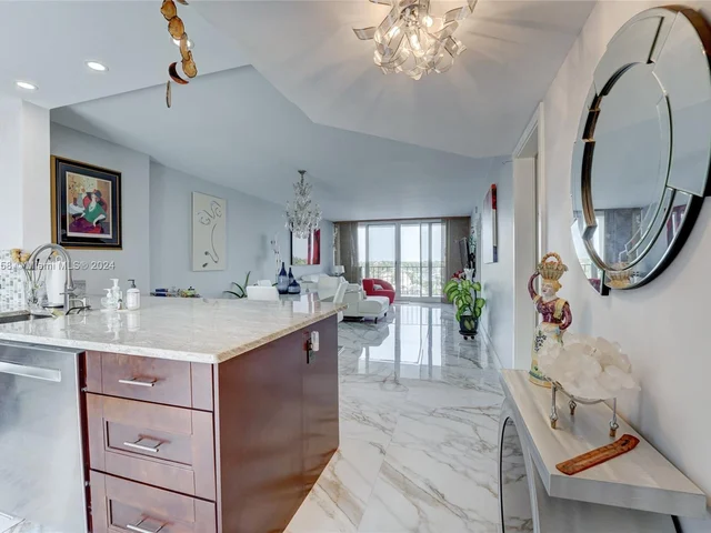 521 N N RIVERSIDE DR # 506, Pompano Beach FL 33062