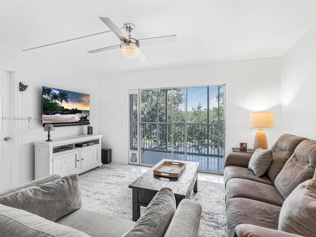 1101 SW 128th Ter # 306C, Pembroke Pines FL 33027