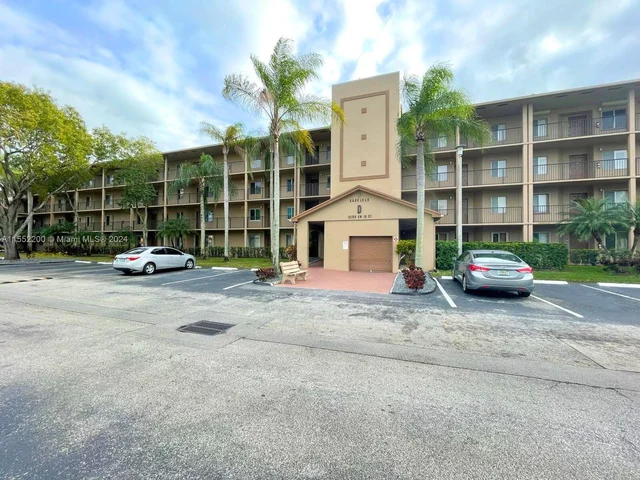 12750 SW 15th St # 404D, Pembroke Pines FL 33027